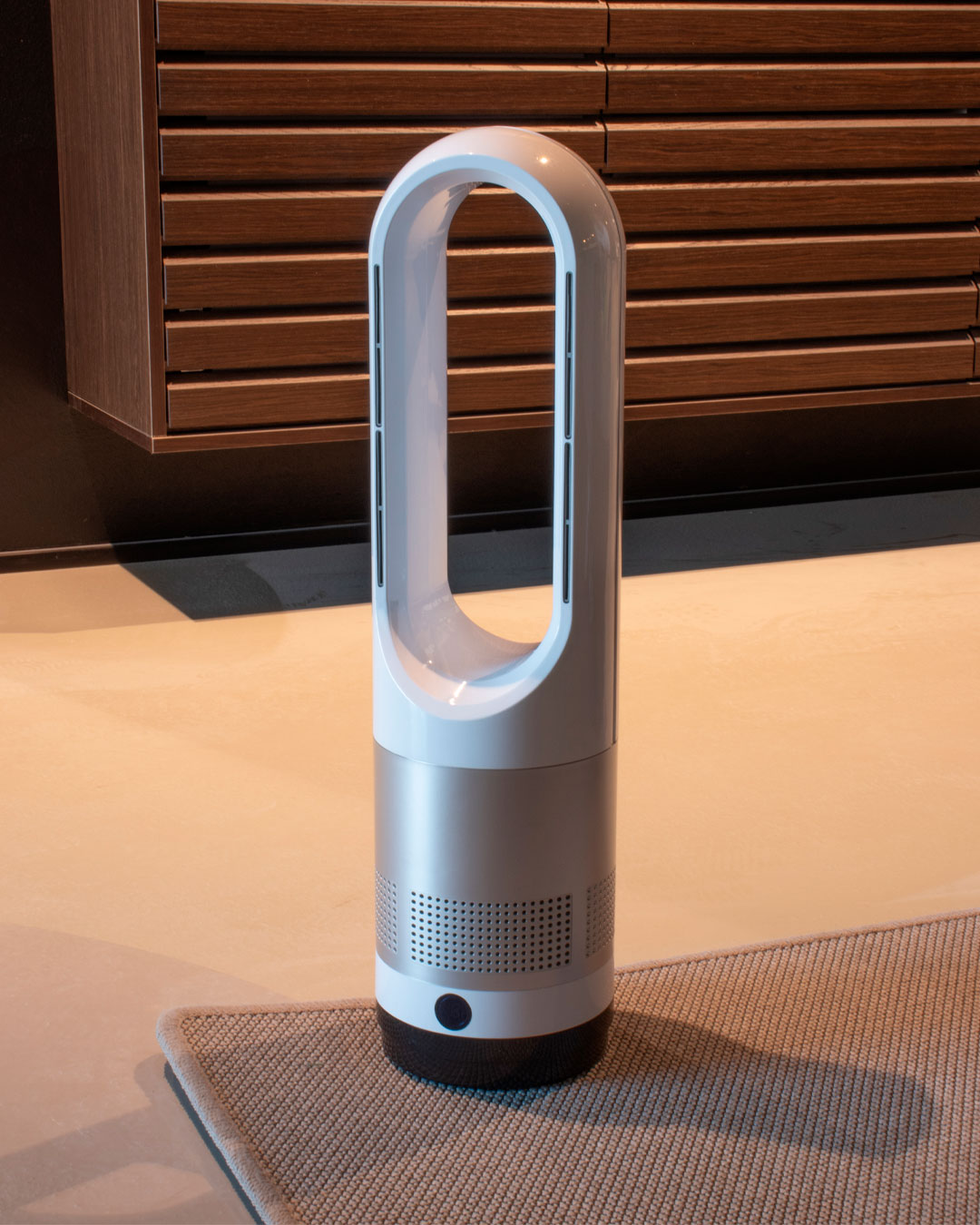 Ventilator med varme- og kølefunktion