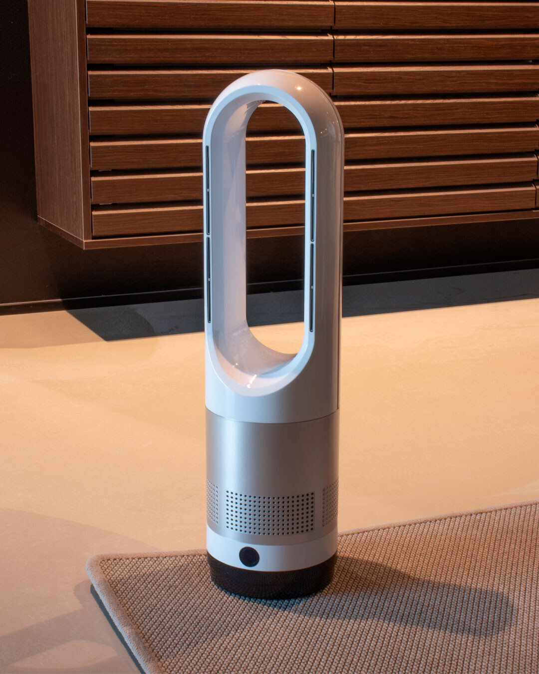 Ventilator med varme- og kølefunktion