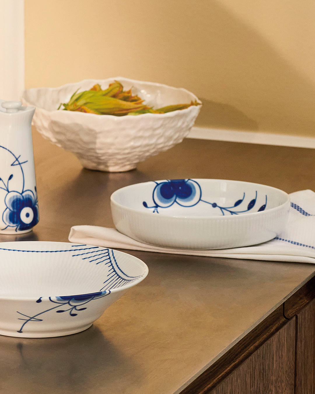 Ovnfast fad i ikonisk porcelænsdesign - 18,5 cm