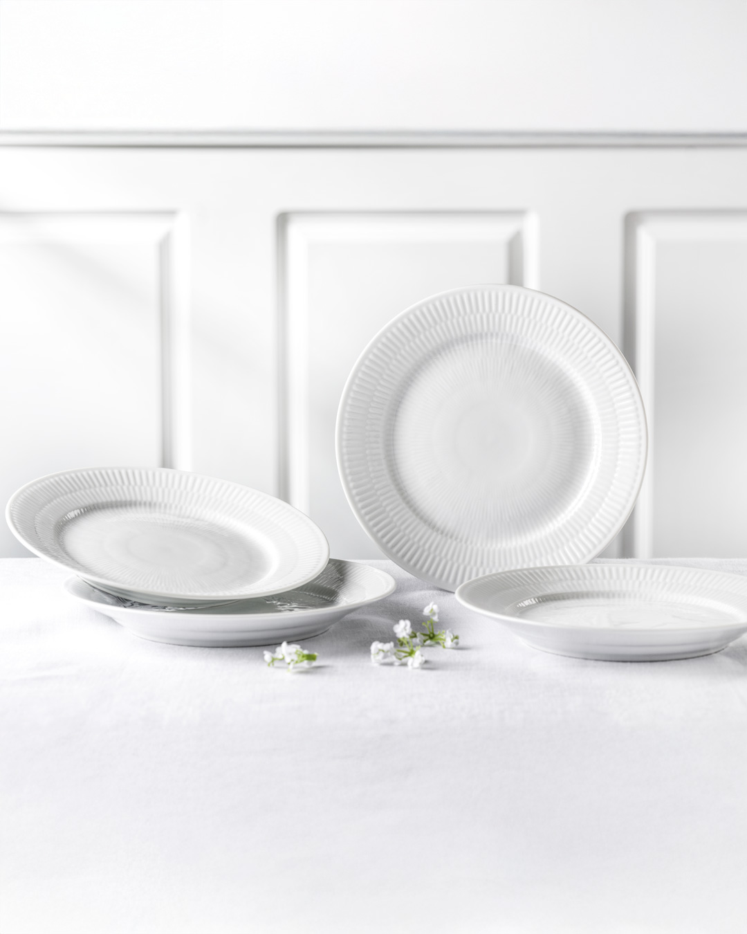 Elegant Hvid Riflet frokosttallerken, 22 cm - 4 stk