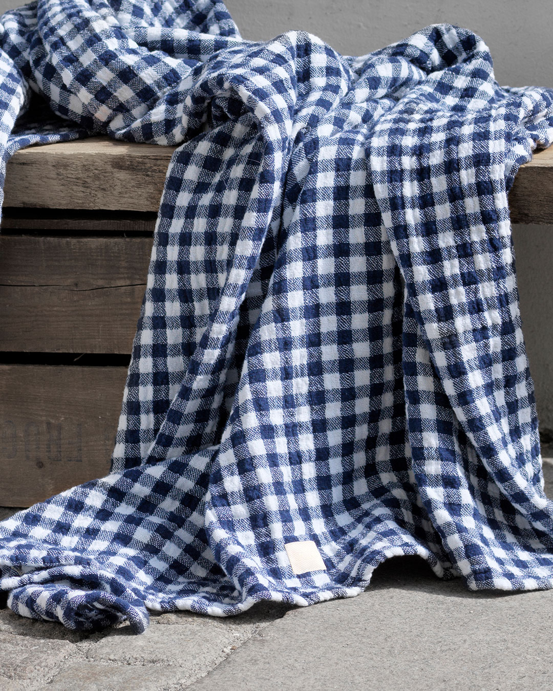 Blød plaid i genanvendte materialer
