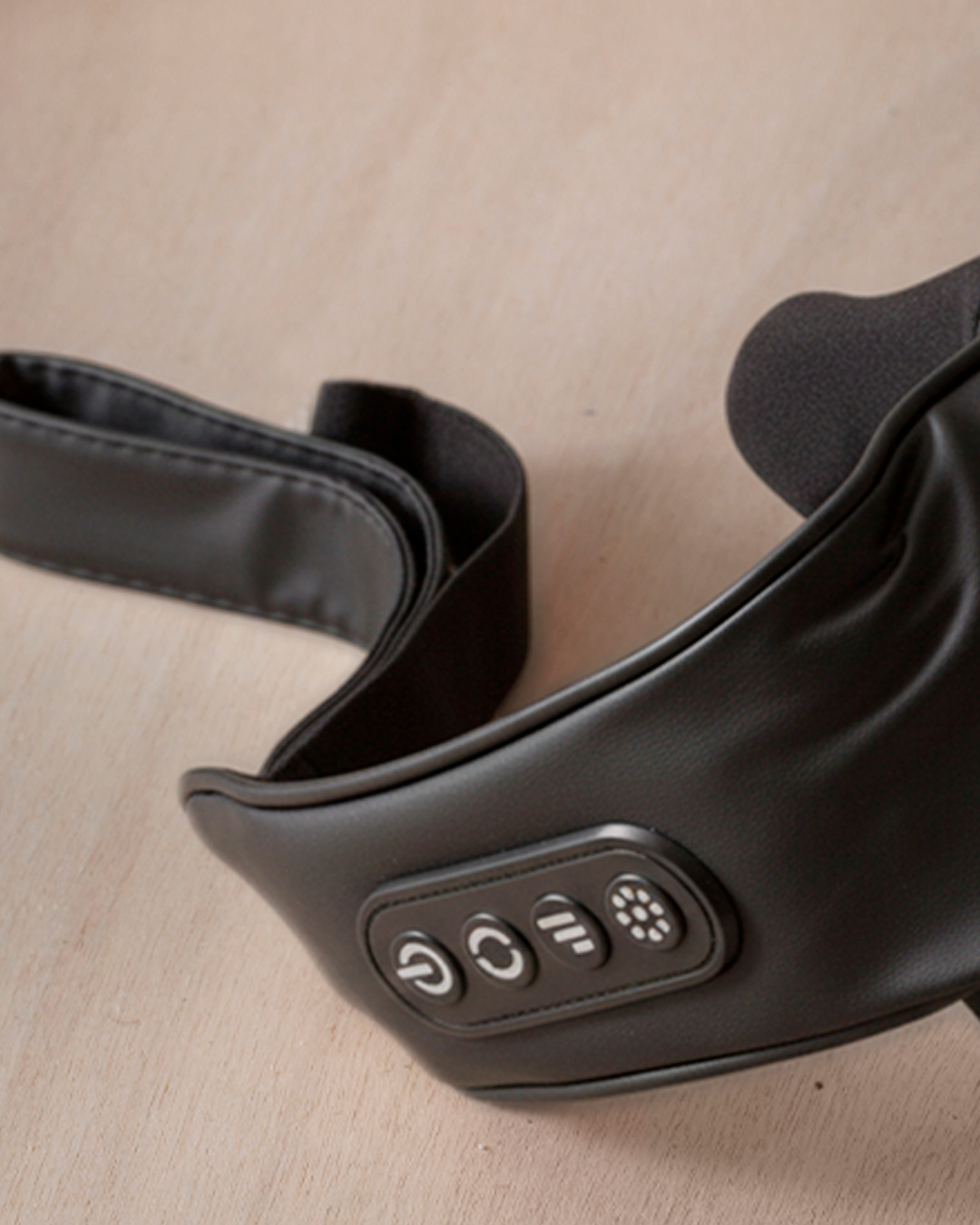 Nack- och skuldermassage med värme