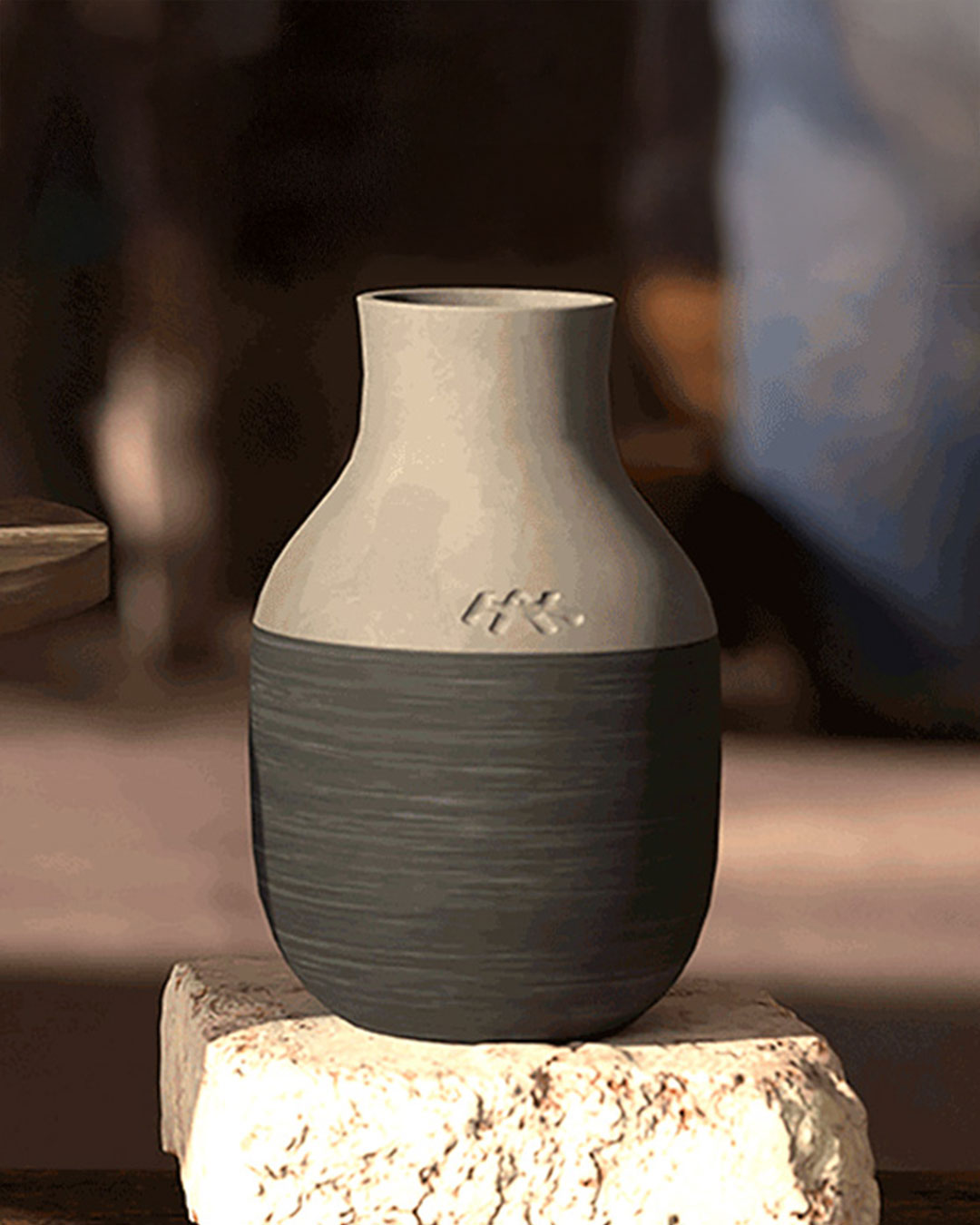 Ikonisk vase i cirkulært design