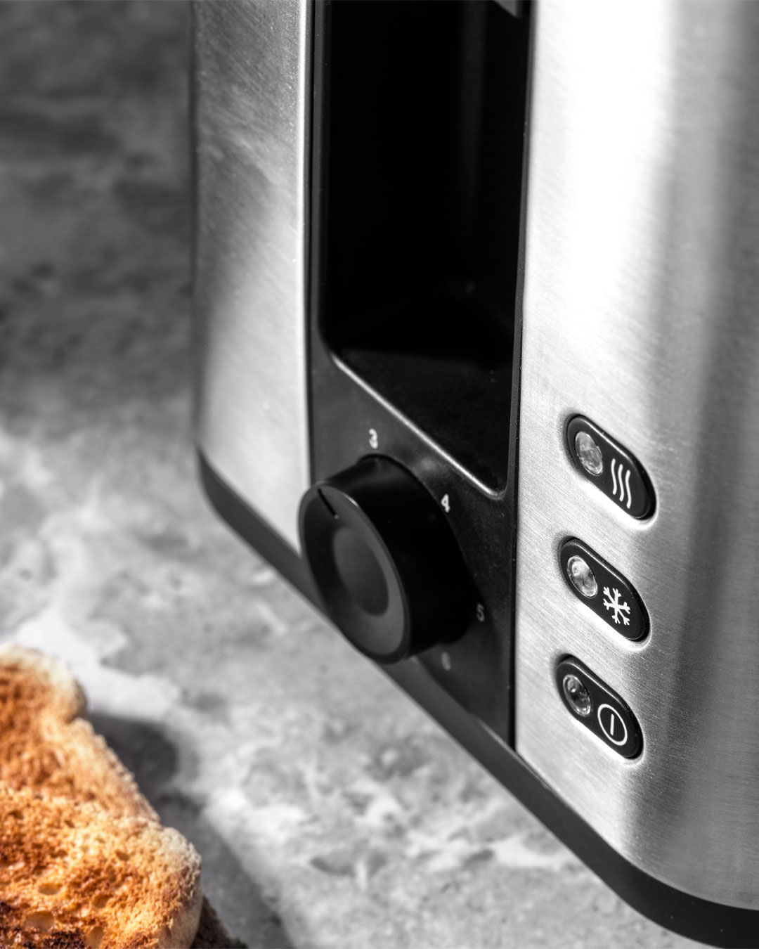 Toaster med justerbar ristning