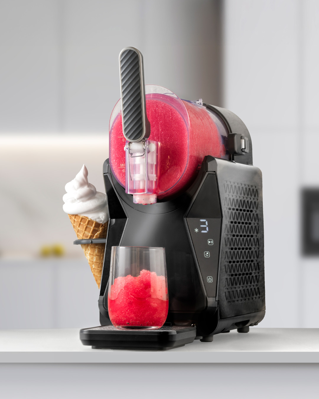 Kompakt Slush Ice maskine til hjemmelavede favoritter