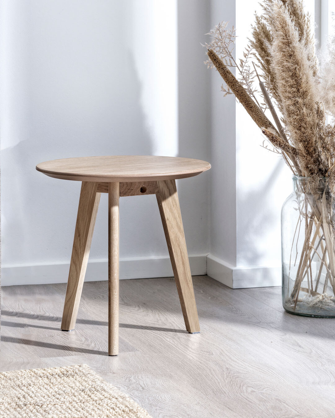 Elegant og alsidigt sofa- eller sidebord