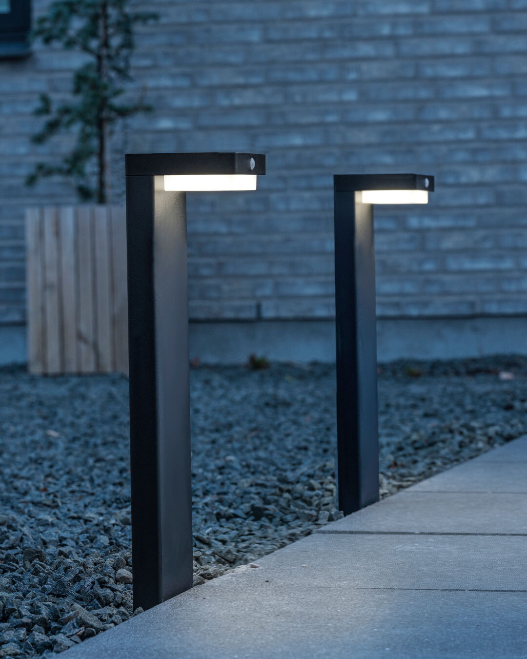 Solcellslampor i dansk design - 2 st
