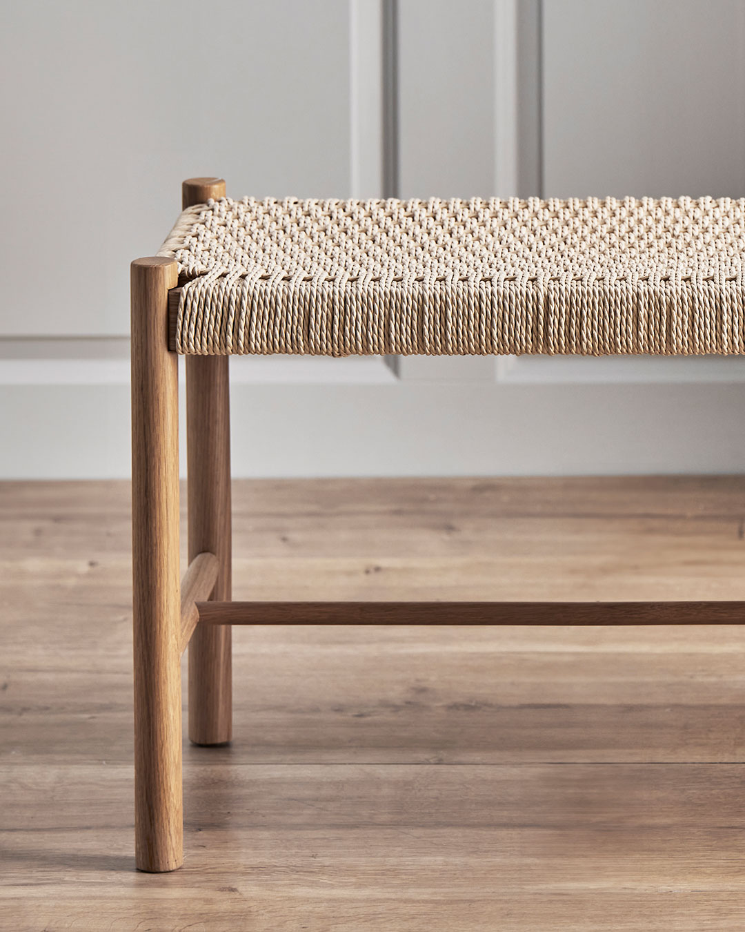 Stilren bænk i nordisk design