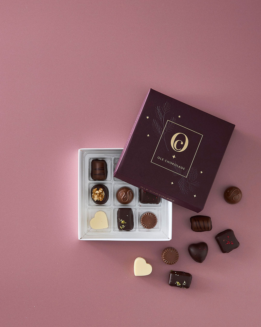 Juleæske med håndlavet fyldt chokolade - 99 g