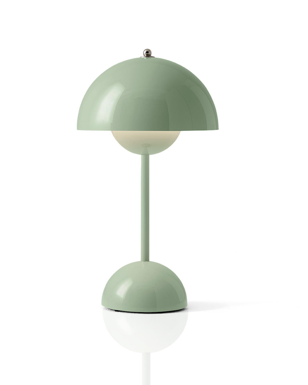 Ikonisk og ledningsfri VP9 Flowerpot bordlampe
