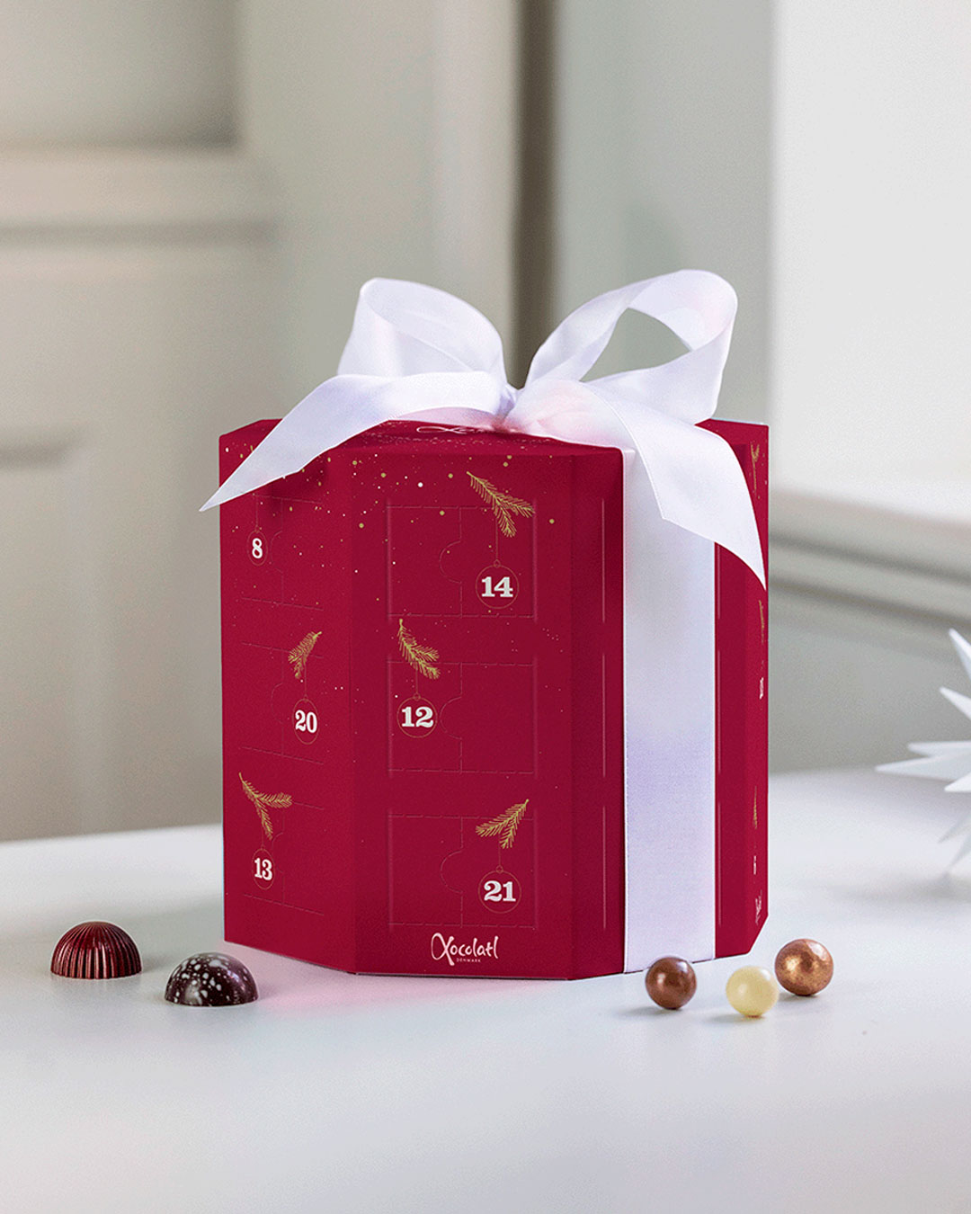 Julekalender med søde overraskelser - 325 g