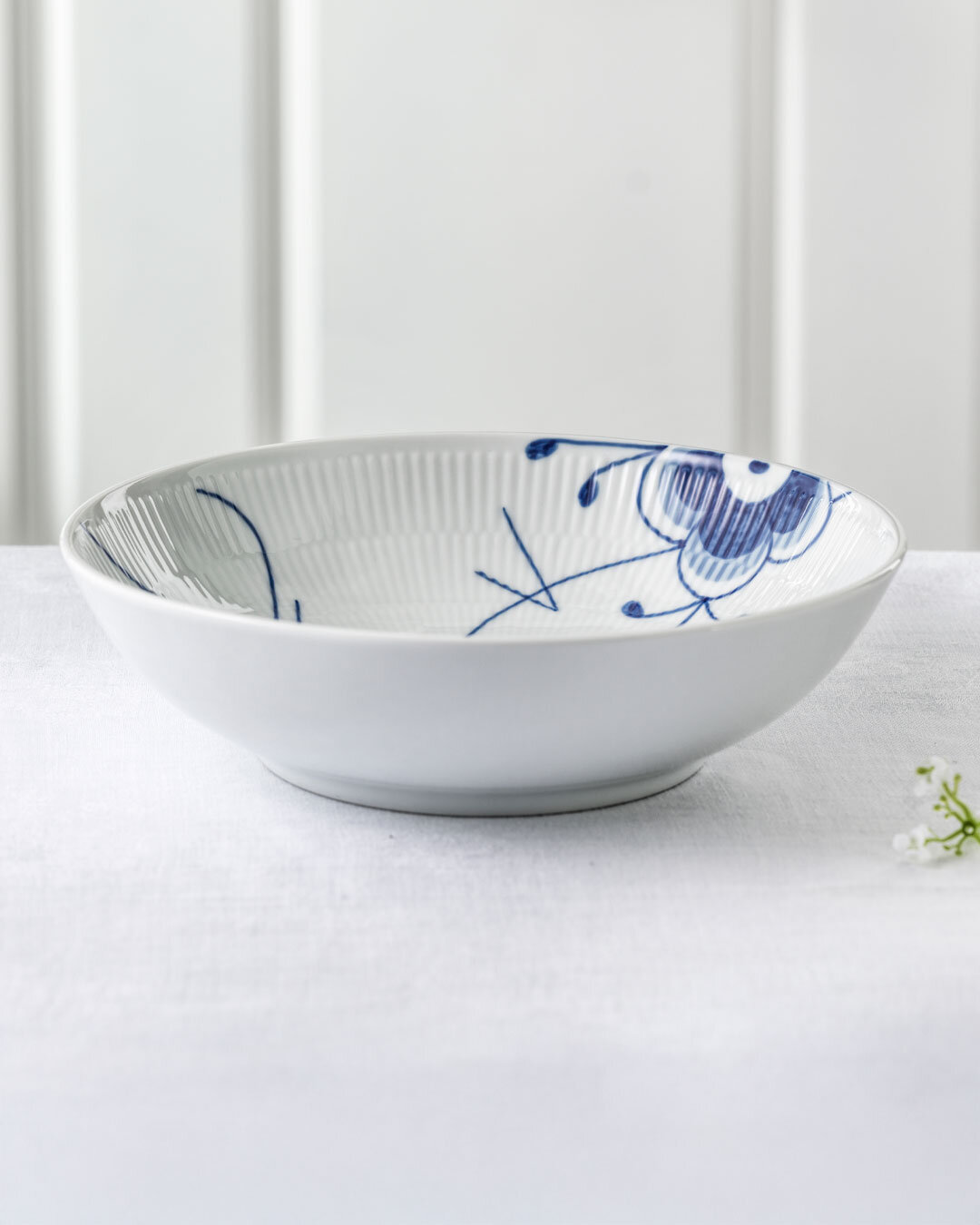Skål i ikonisk porcelænsdesign