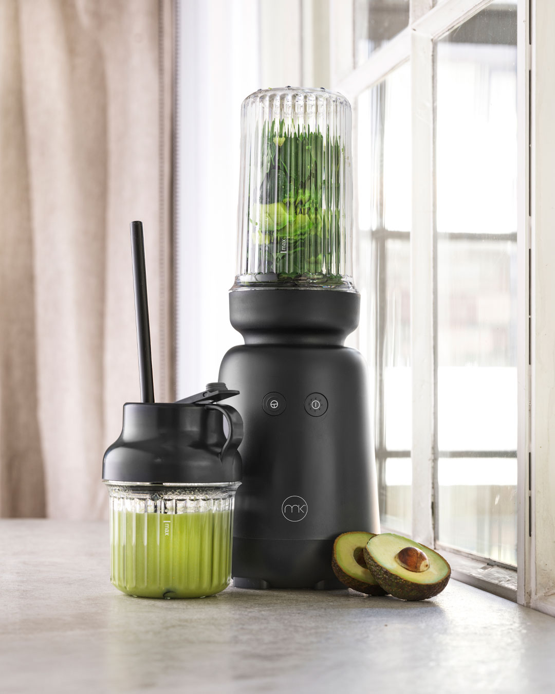 Kompakt to-go blender med høj effekt