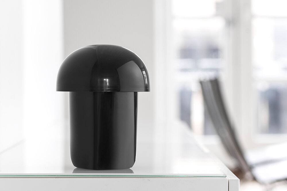 Uppladdningsbar lampa i ikonisk design
