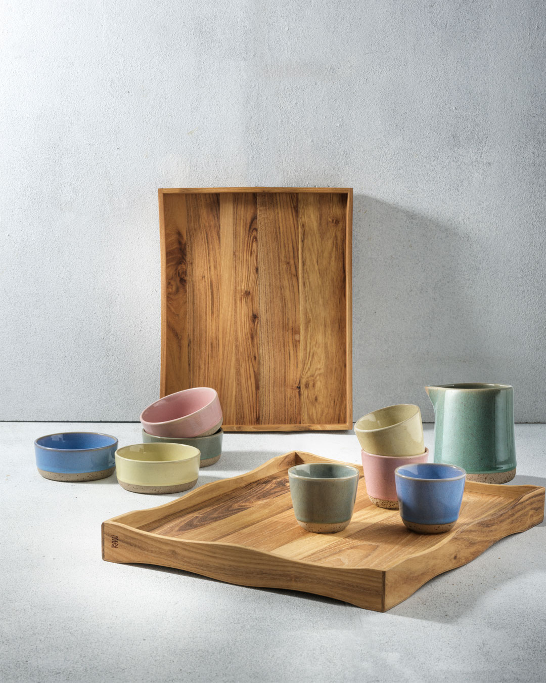 Komplet serveringssæt i nordisk design